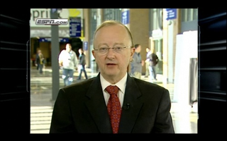 Illustration for article titled Deadspin I-Team: Is This John Clayton's Ponytail?